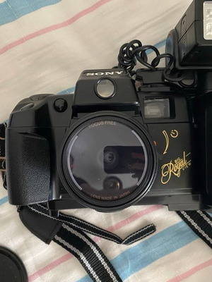 Sony camera like new with case