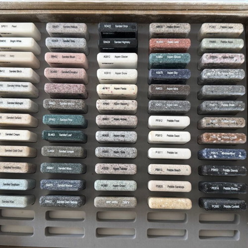 Staron Samsung suitcase with 60 samples like new