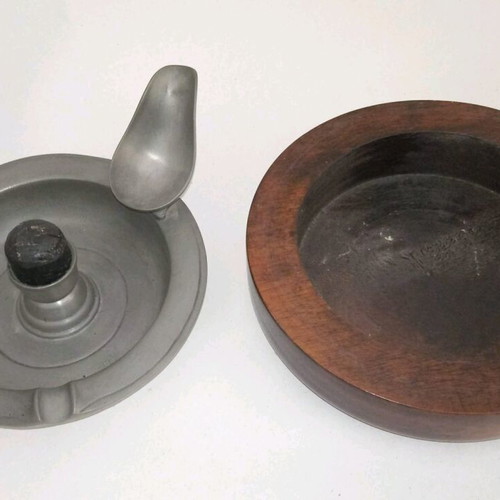 Handmade ashtray for pipe from tin and wood new