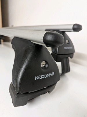 Nordrive alumnia roof bars for Audi A1 Sportback 2012-18 used with lock