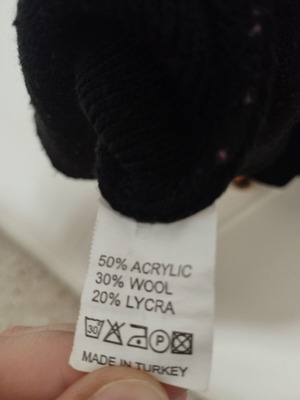 Black blouse used, size L