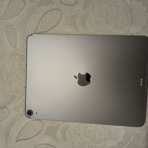 iPad Air 11 inch M3 cellular 128GB with keyboard case