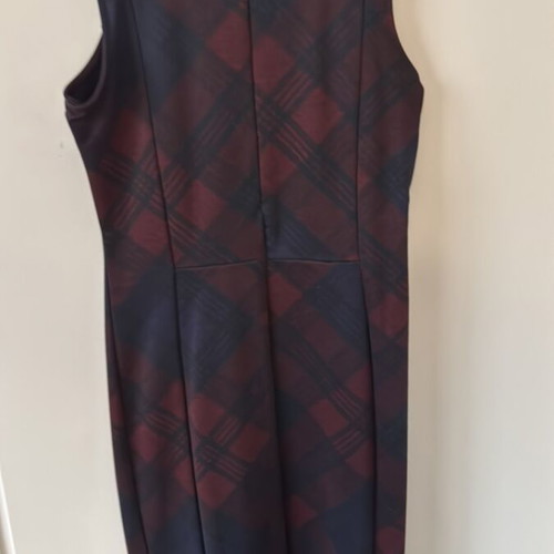 Pink Woman dress size M used, blue and red