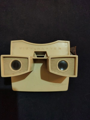 Sawyer's View-Master Model C vintage viewer with original reels used