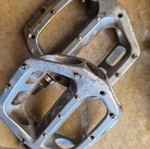 Bicycle pedals