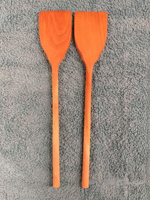 Wooden cooking spatulas pair