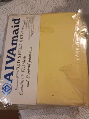 Bed sheet set unused