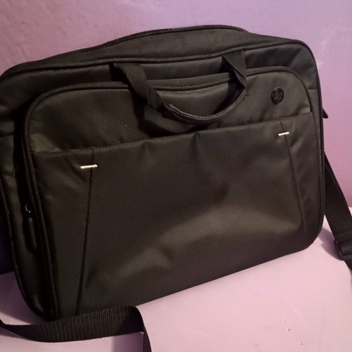 HP Laptop Bag 40×30 like new, black, 4 compartments