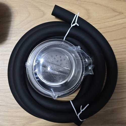 Amy Deluxe hookah new, travel size with accessories