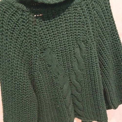 Women's cardigan used green