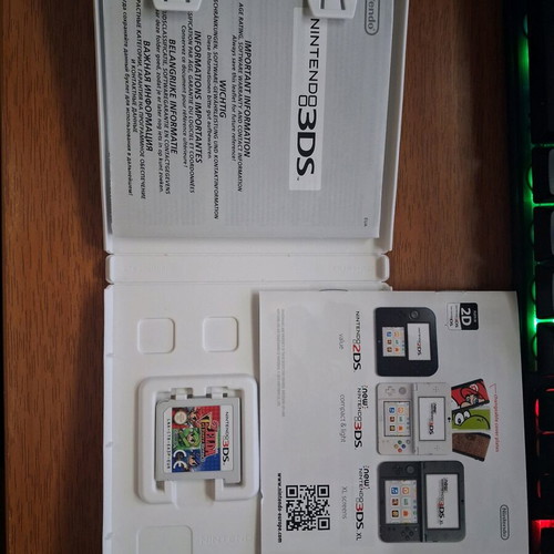 Zelda Tri Force Heroes Nintendo 3DS like new