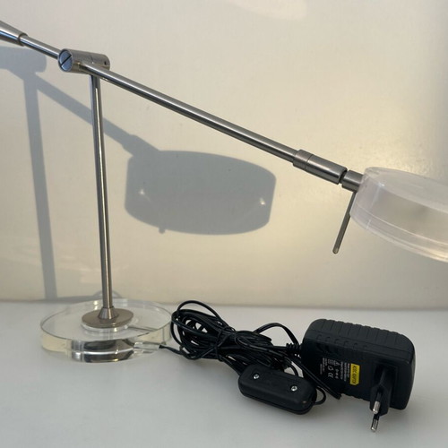 Led desk lamp like new with 3-meter cable and switch