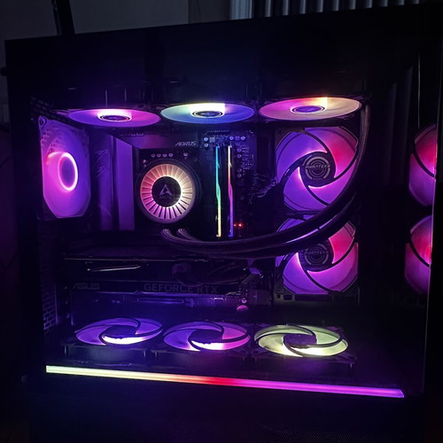 Gaming PC 4K Ultra High with Ryzen 7 7800X3D and RTX 4070 Super EVO