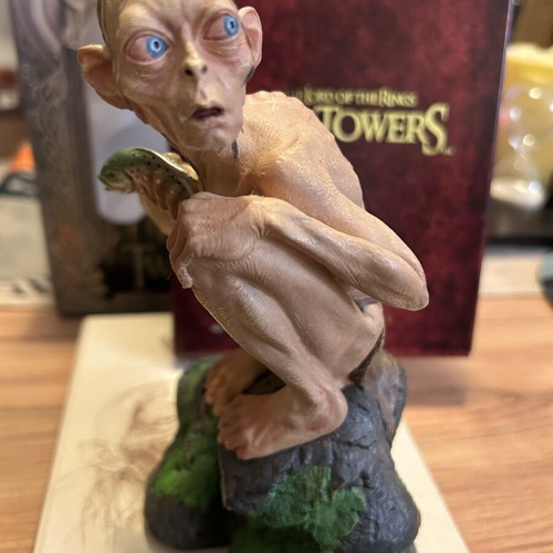 The Lord of the Rings figure and The Two Towers DVD like new