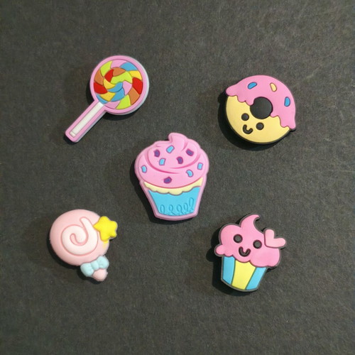 Foodie Crocs charms pins Jibbitz set like new, pink multicolor