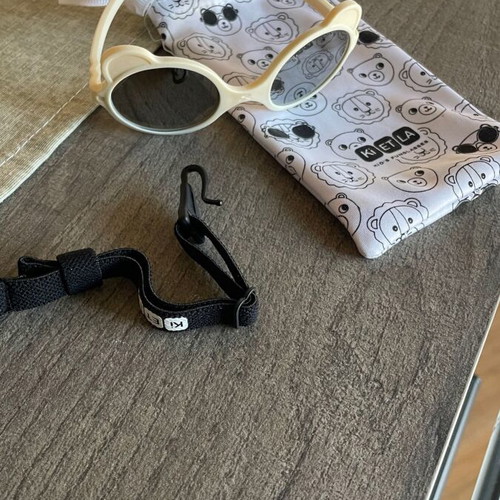 KiETLA Baby Sunglasses 0-1 Year Cream Color New