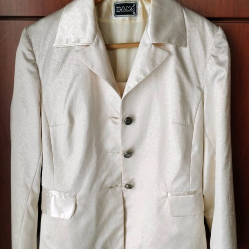 Dans branded suit set dress and jacket jacquard ecru champagne like new