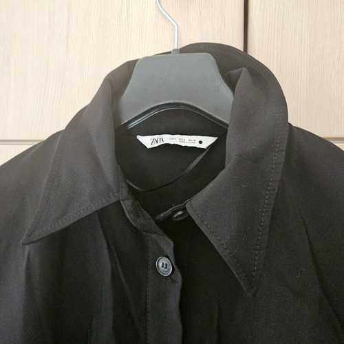 Zara black slim fitted shirt-style dress like new, size small