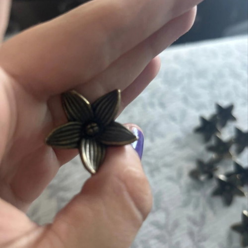 Mini knobs
