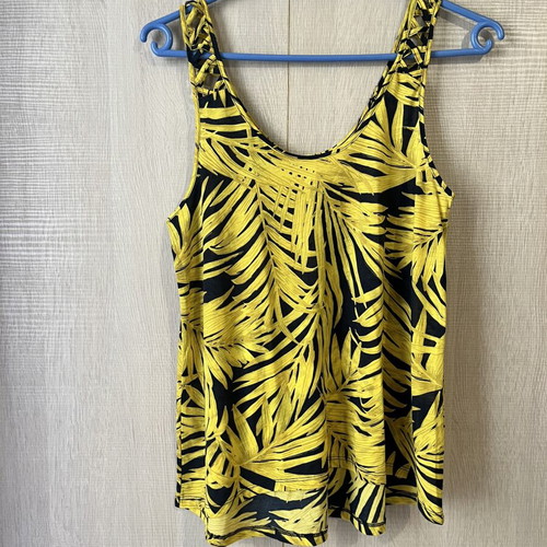 Summer T-shirt H&M like new, size small, black and yellow