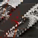 Списание Епсилон Елефтеротипия брой 666 11 януари 2004 като ново