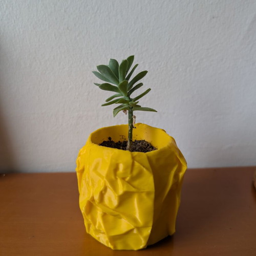 3D Printed Crumpled Paper Shaped Flower Pot 6cm like new