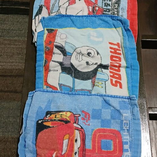 Children's towels used, pack of 4 pieces