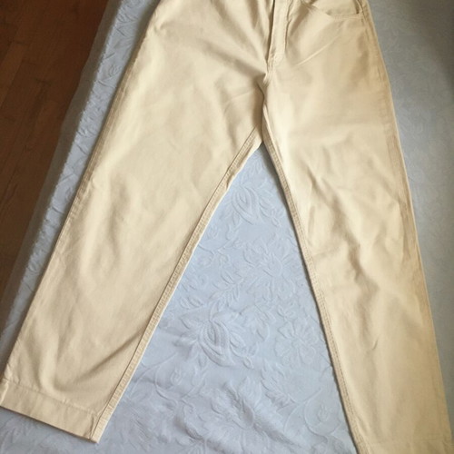 Ecru pants large size like new