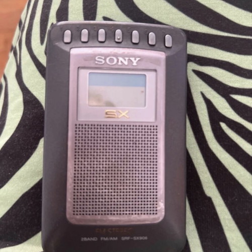 Sony portable radio used, fully functional with small batteries