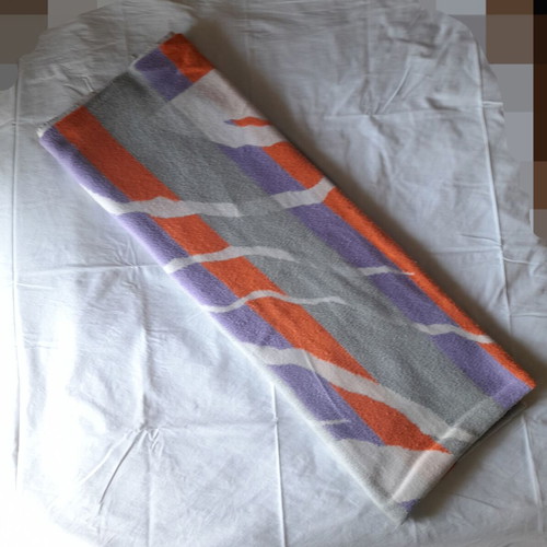 Single blanket used for single or semi-double bed
