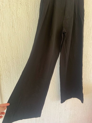 Zara women pants small black like new, wide leg
