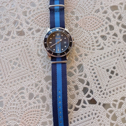 Skmei men's wristwatch, dark and light blue
