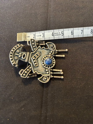 Silver 925 pin like new 17.87 grams