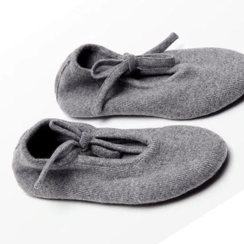 Zara cashmere indoor ballerinas like new, gray