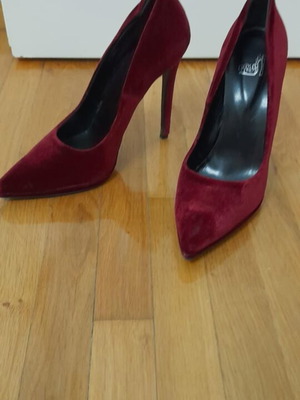 Velvet women's high heel dark red like new