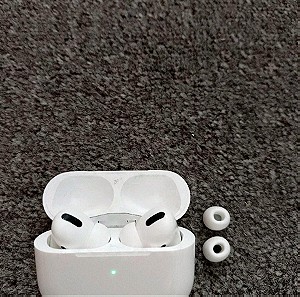 Air Pods 2 Pro + Cable + Extra ear tips