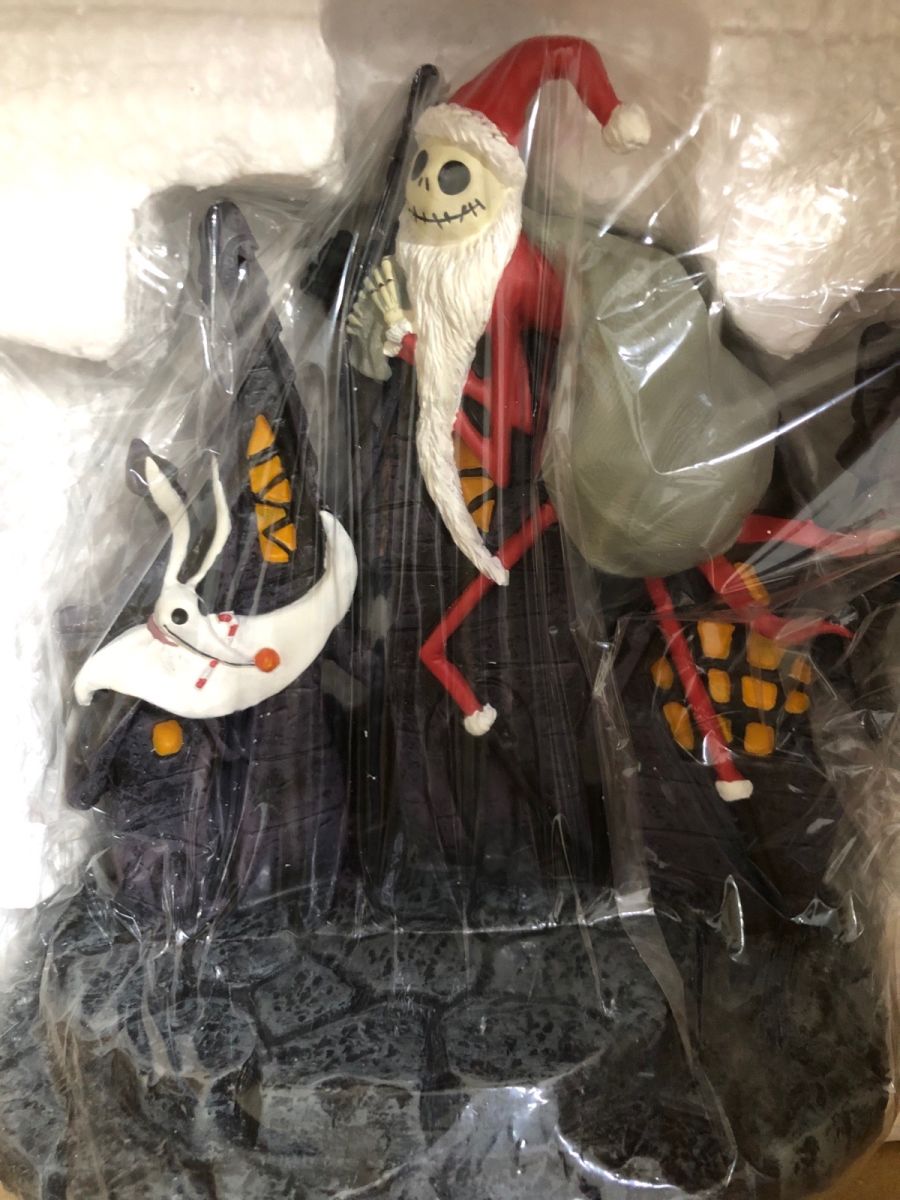 NBX Santa Jack & Zero resin collectible… - € 70,00 - Vendora.cy