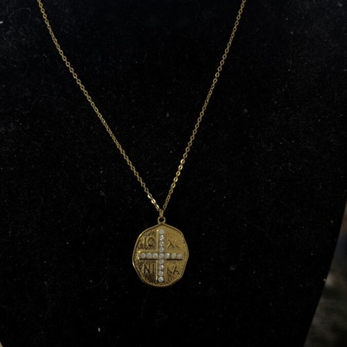 Round pendant with cross 'Ιησούς Χριστός Νικά' new, gold