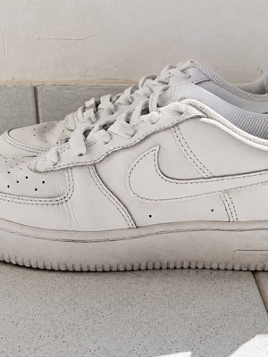 Nike Air Force 1 unisex shoes used, size 37.5, white