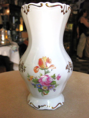 Weimar porcelain vase used