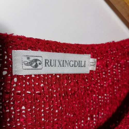 Ruixingdili knitted long-sleeve blouse used, red, size XL