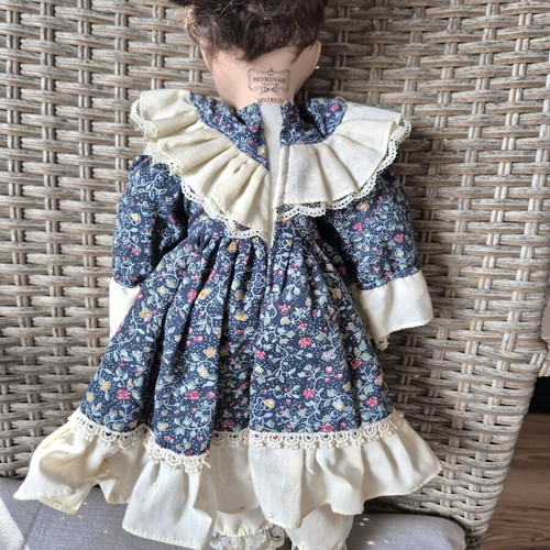 Porcelain collector doll Beatrice used in very good condition