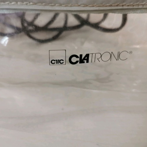 Clatronic electric hair brush like new, plastic