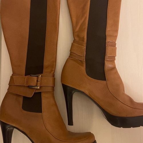 Danos leather high boot camel like new