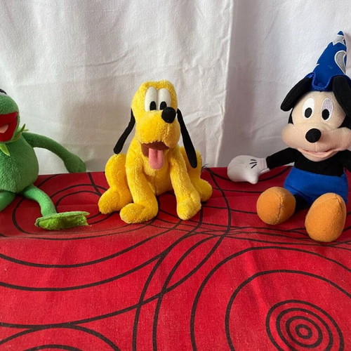Disney and Muppets plush set of 3 like new