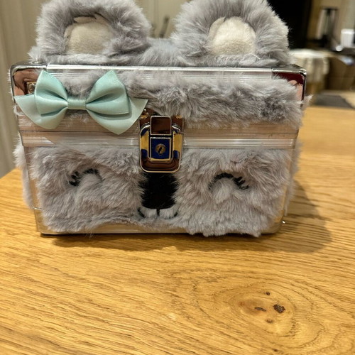 Jewelry box with fur Claire's like new