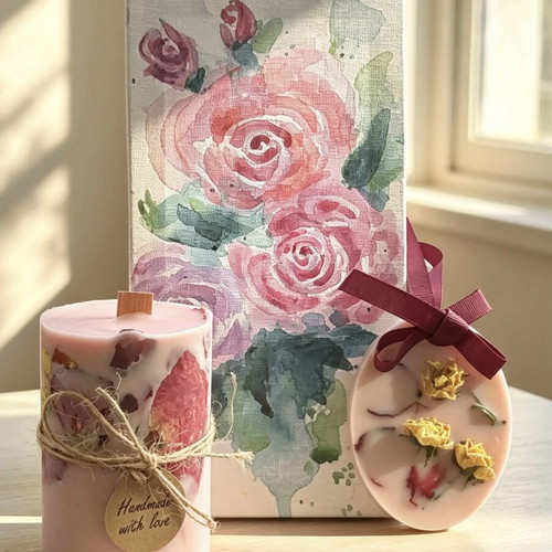 Luxury gift set Rose Magic with soy wax and rose concrete