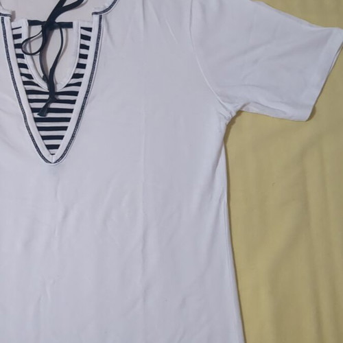 Navy Look T-shirt like new, size L, white and blue