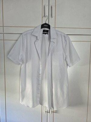 M&S men's short-sleeve shirt like new, size M