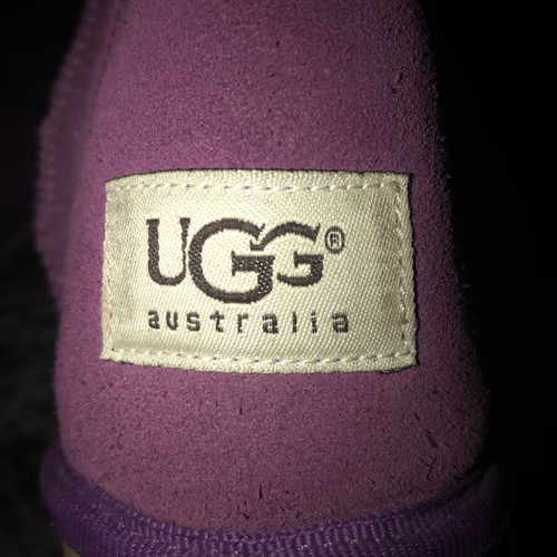 Ugg boots like new, fuchsia, size 39